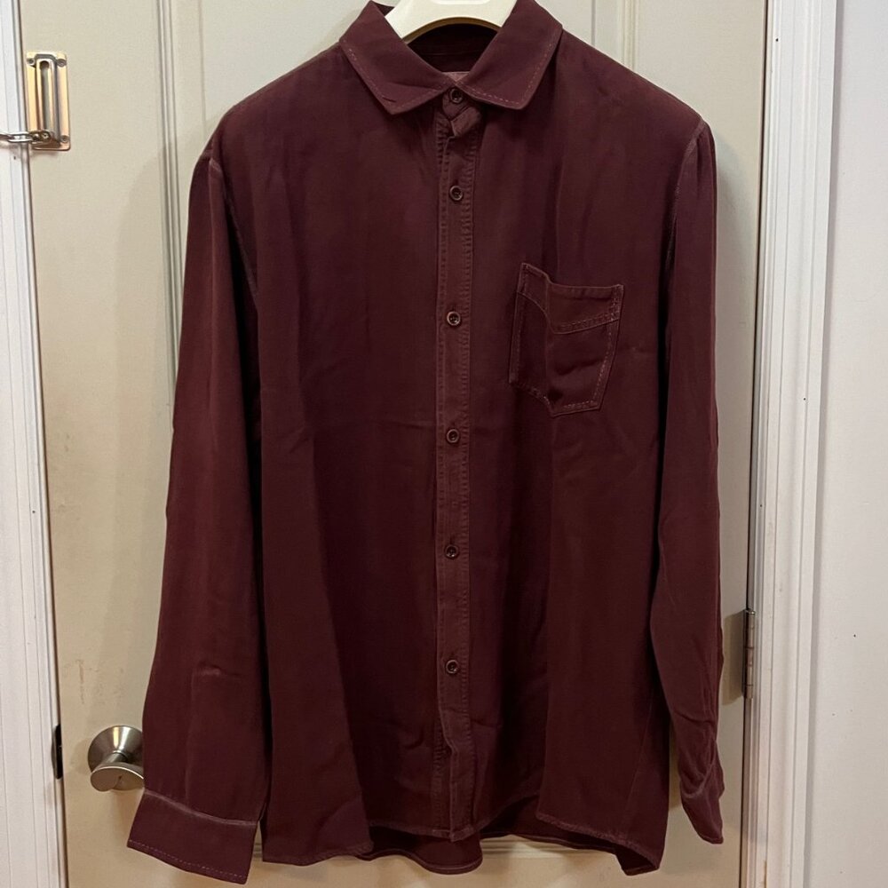 32 Bar Blues Men's Size L 100% Silk L/S Button Down Shirt. Cranberry